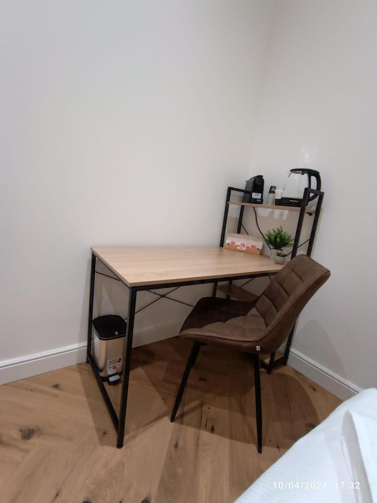 Be-C0 Centrale New Double Suite Milan Luaran gambar